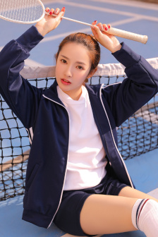 欧洲美女多人群交视频